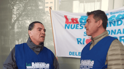 Trabajadores del gremio La Bancaria.